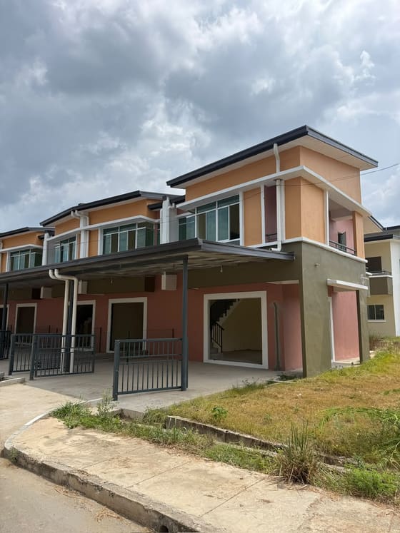 Completed terrace house at Taman Bayu Senja, Keningau